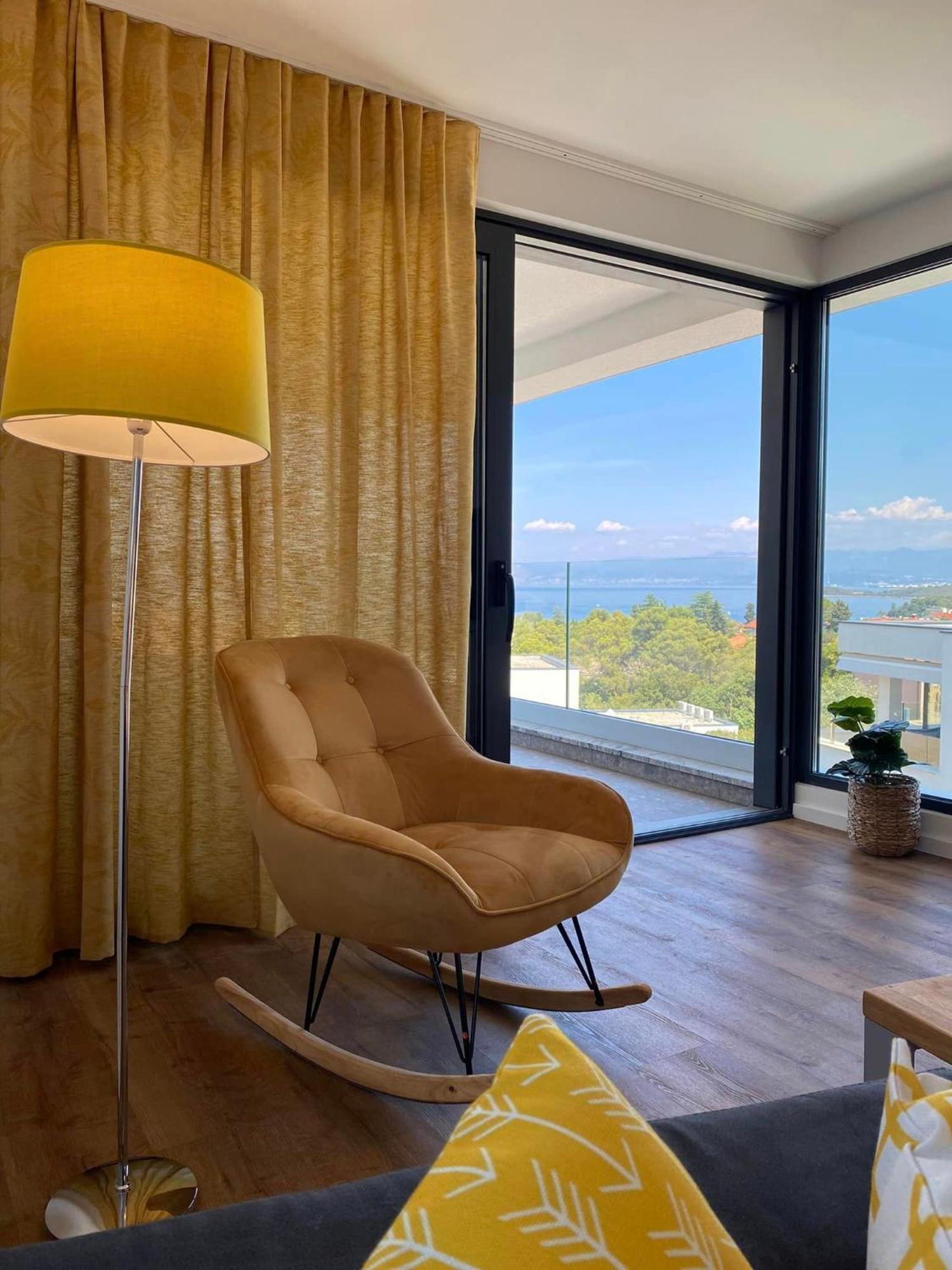 Mirno Apartment *